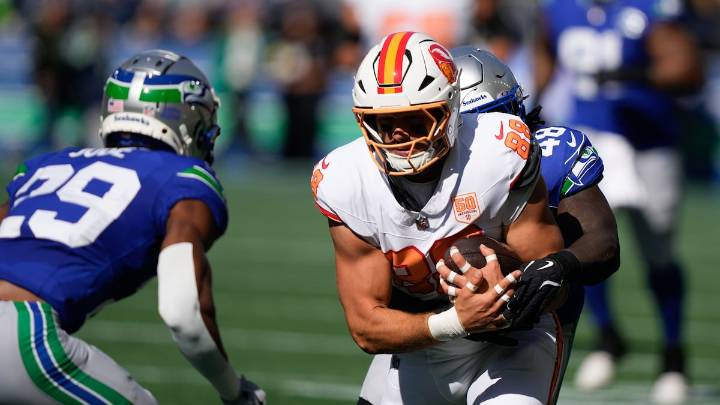 Unselfish tight end Cade Otton has been a glue guy for the Bucs