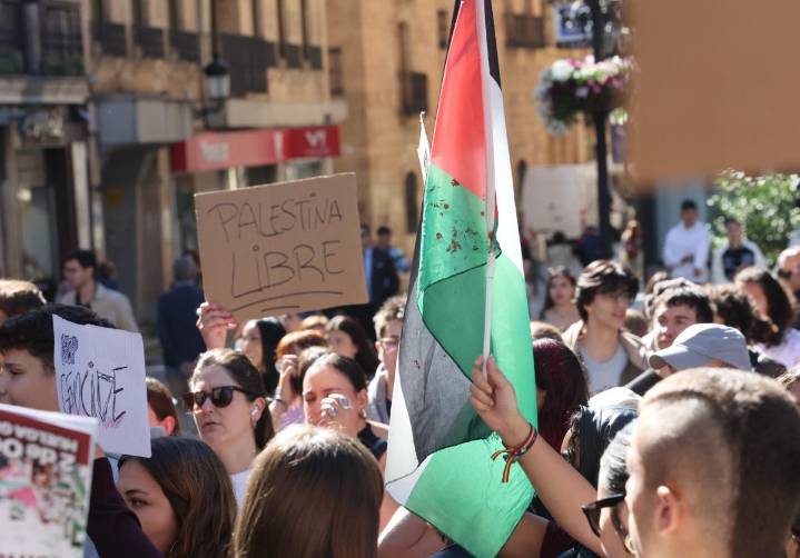 Los estudiantes de Salamanca claman contra el genocidio en Gaza: «No es terrorismo, es resistencia»
