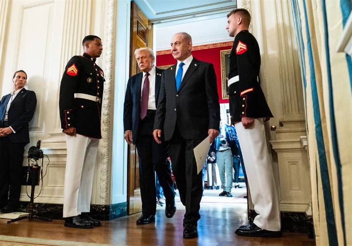 President Trump sets Sunday deadline for Hamas to agree to peace deal with Israel