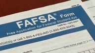 Families and students get help in filing for financial aid