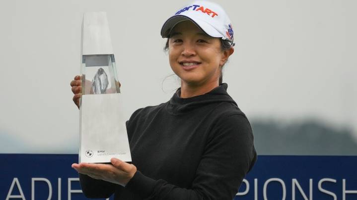 Sei Young Kim wins LPGA South Korea by 4 strokes to end 5
