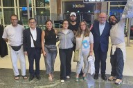 Mexicanos repatriados de Israel realizan escala en Estambul