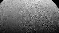 Study strengthens case that life could thrive on Saturn's moon Enceladus
