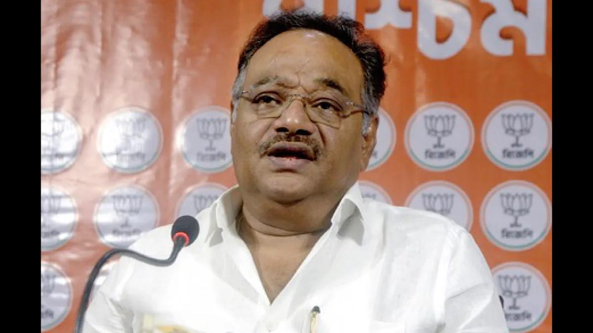 BJP slams CM for attending Carnival while N Bengal went under water