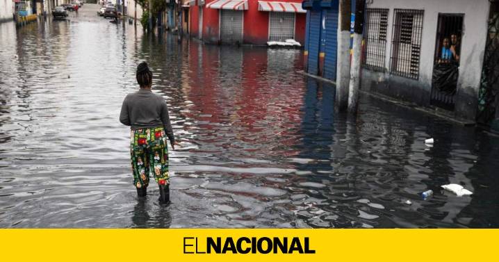 Alerta en el Caribe: el "catastrófico" huracán Melissa avanza hacia Jamaica con vientos de más de 280km/h