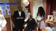 Memorial Hospital West holds makeshift wedding for cancer patient