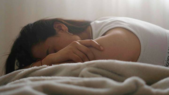 Estudio revela que mujeres presentan mayor riesgo genético de padecer depresión