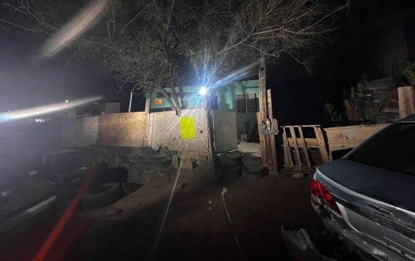 Pelearon hombre y mujer a cuchilladas; terminaron en el hospital