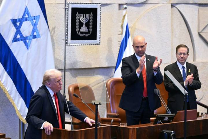 On Israel, Democrats should praise Trump
