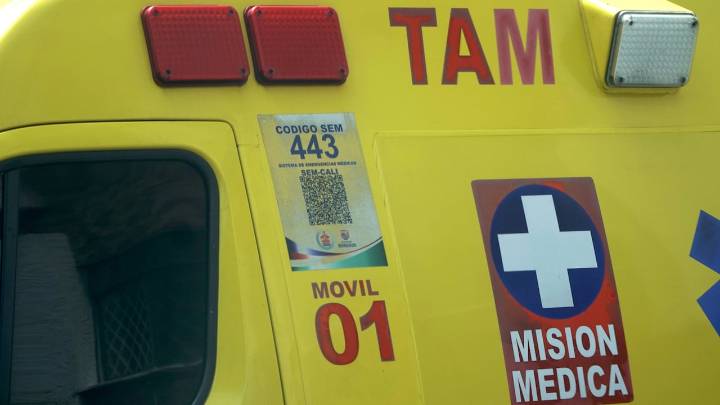Grupo armado ilegal detuvo una ambulancia y asesinó al paciente que había sido víctima de atentado