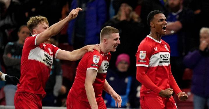Middlesbrough record a statement victory over Ipswich Town to go back to the top
