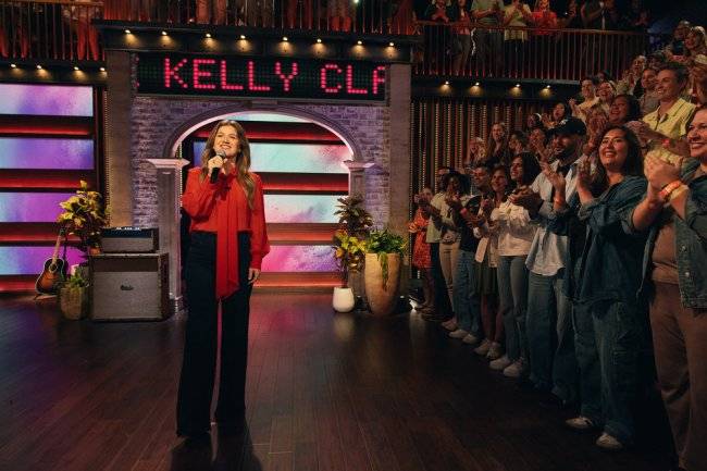 Kelly Clarkson skips Daytime Emmys as her talk show  gets upset in key categories