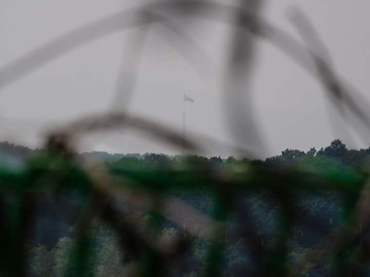 South Korea arrests North Korean soldier for crossing fortified border