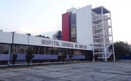 Comunidad LGBTIQ+ protesta frente al Hospital General por presunta negligencia médica; la SSC intervino para restablecer el orden