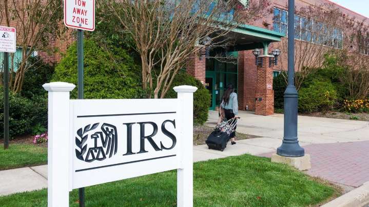 Week into shutdown, IRS offices set to temporarily close their doors
