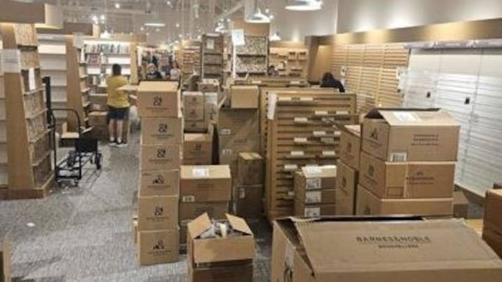 Barnes & Noble opens new store in Palm Harbor