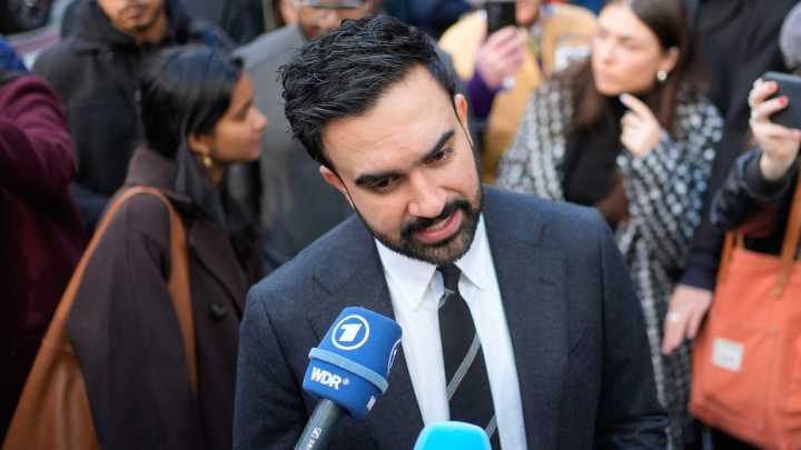 De Blasio impostor tricks newspaper into running anti