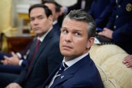 Funcionarios cercanos a Trump animan a oficiales federales desplegados en Memphis