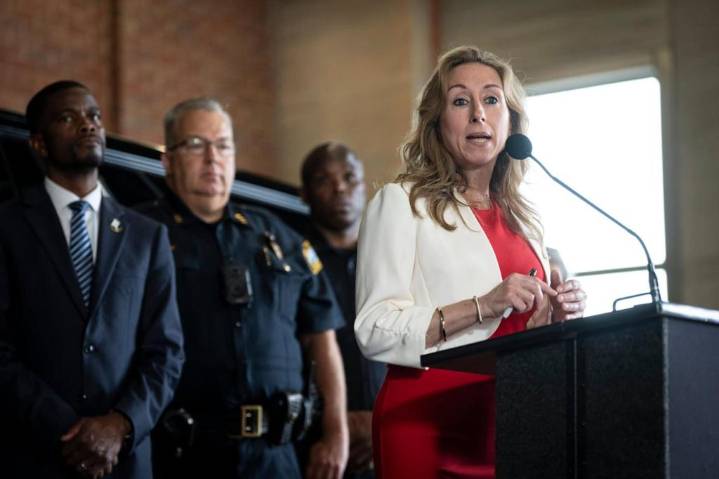 2026 could be breakout year for blue-collar Democratic women