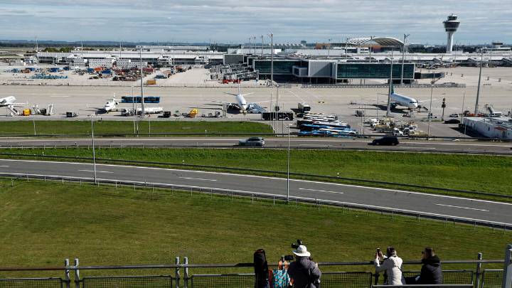 International Airport Reopens After 2nd Closure Due To Drones In 24 Hours