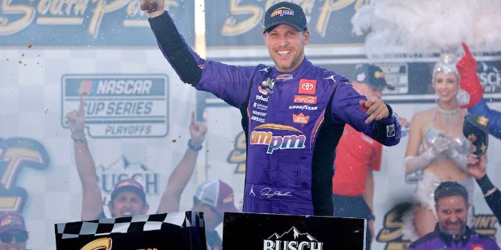 Denny Hamlin races for his dying father’s last chance to see him win a NASCAR championship