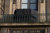 How did thieves pull off heist at the Louvre?