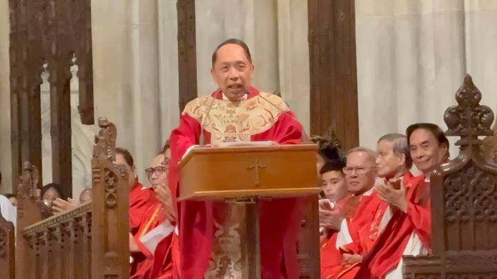 Rev. Rhey Garcia, first Filipino pastor on Staten Island, celebrates St. Lorenzo Ruiz Mass at St. Patrick’s Cathedral