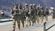 “Operación Tridente”: la polémica decisión de Milei que permite a soldados de EE.UU. realizar ejercicios militares en 3 bases navales de Argentina