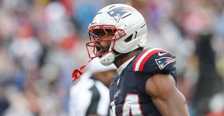 Patriots downgrade linebacker K’Lavon Chaisson to out on eve of Bills matchup