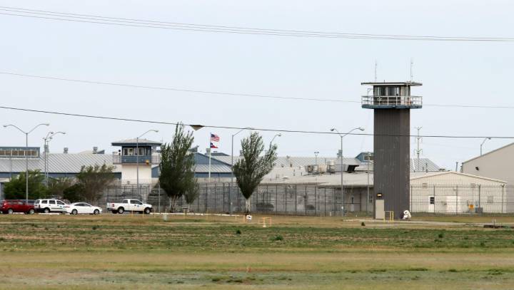 Inmate’s death at Clements Unit leads to staff arrests