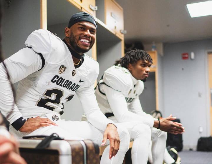Shilo Sanders Asks $5M From Deion Sanders to Change His Mood Before 4-Hour Surgery Shilo Sanders had a bold proposal for his dad before Deion's latest surgery, which involved $5 million and some finan