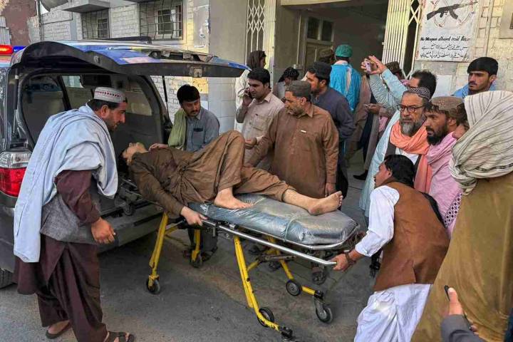 Pakistan, Afghanistan agree to 48-hour border ceasefire