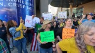 Hundreds attend 'No Kings' protest along Las Vegas Strip