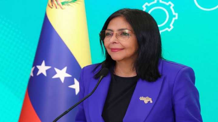 Delcy Rodríguez advierte a Trinidad y Tobago que el gas de Venezuela "tienen que pagarlo"