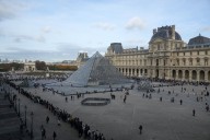 Over 150 pieces of evidence collected from scene of the Louvre heist