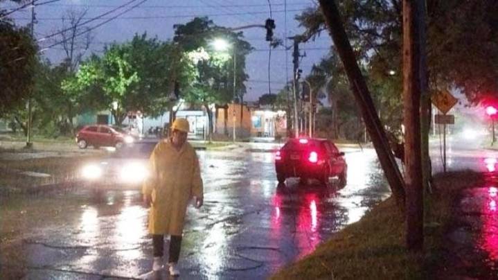 Tormentas intensas azotan a Tucumán: granizo y alerta amarilla