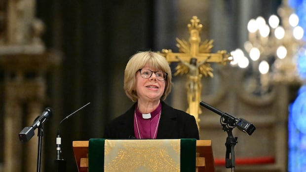 Sarah Mullally becomes the first woman tasked to lead the Anglican Church