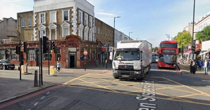 Seven Sisters live as major gas leak closes busy road with 'avoid area' warning