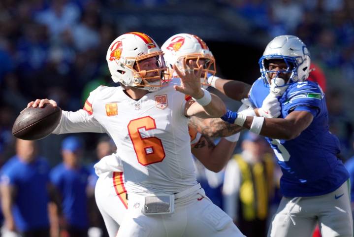 David’s INT sets up winning FG as Bucs beat Seahawks 38-35 in duel between Mayfield and Darnold – Orlando Sentinel