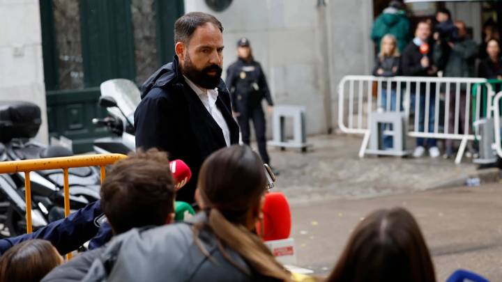 El exgerente y una trabajadora del PSOE dicen que los pagos iban a Koldo sin mayores comprobaciones