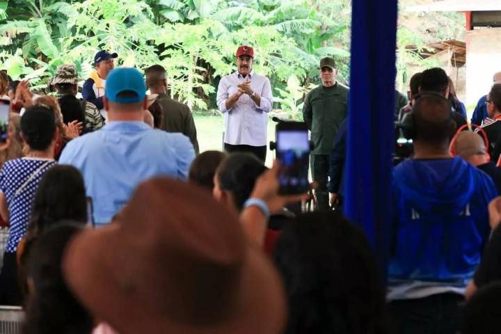Maduro a Colombia: solo unidos se conquistará la paz en el Caribe