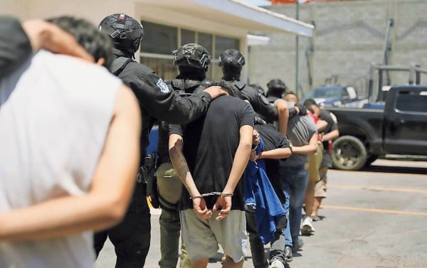 Piden mayores penas a delincuentes reclutadores de menores