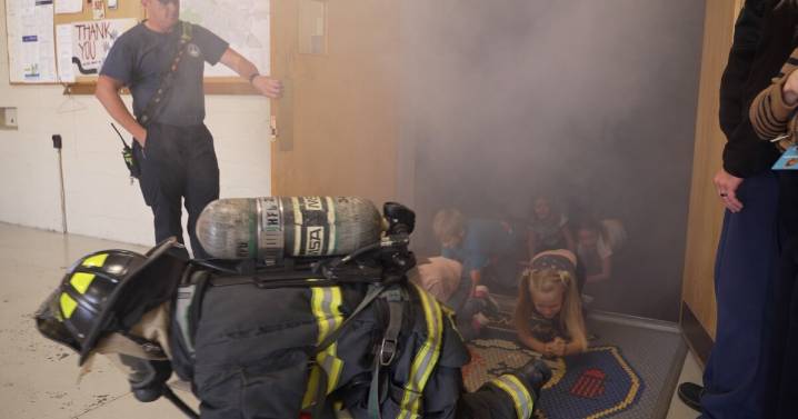 Elementary students learn fire safety for Fire Prevention Week