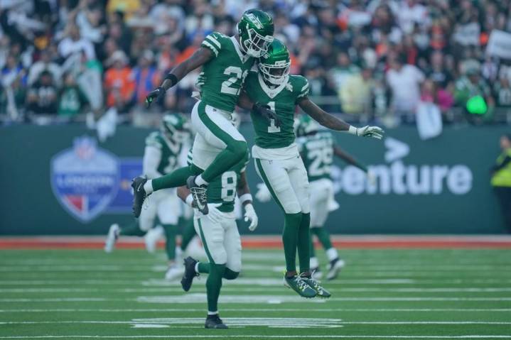 FanDuel promo code: Bet $5, get $300 in bonus bets if your bet wins for Jets vs. Bengals