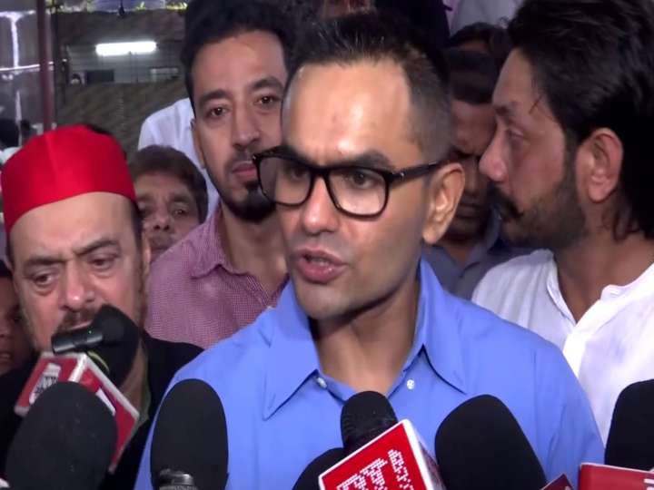 Sameer Wankhede after HC summons Red Chillies, Netflix