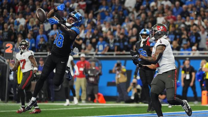 In a showdown of elite NFC teams, Bucs fall woefully short of Lions