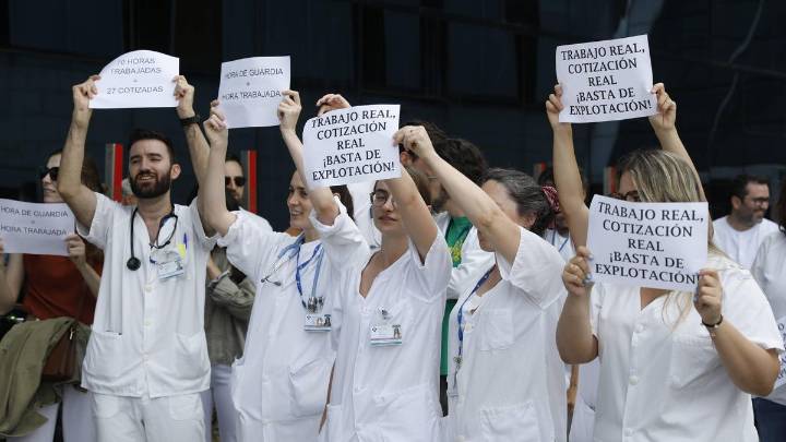 Los médicos asturianos (casi 4.000) están llamados hoy a la huelga: "Se prevé un seguimiento masivo"