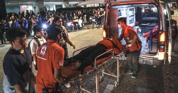 Strong earthquake kills 20 people in a central Philippine region hit by deadly storm just days ago