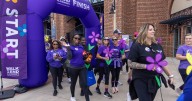 Photo Gallery: More than 1,300 Walk to End Alzheimer's