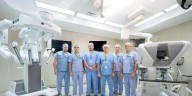 Expertos en Argentina incorporaron un robot quirúrgico para realizar cirugías: cómo funciona